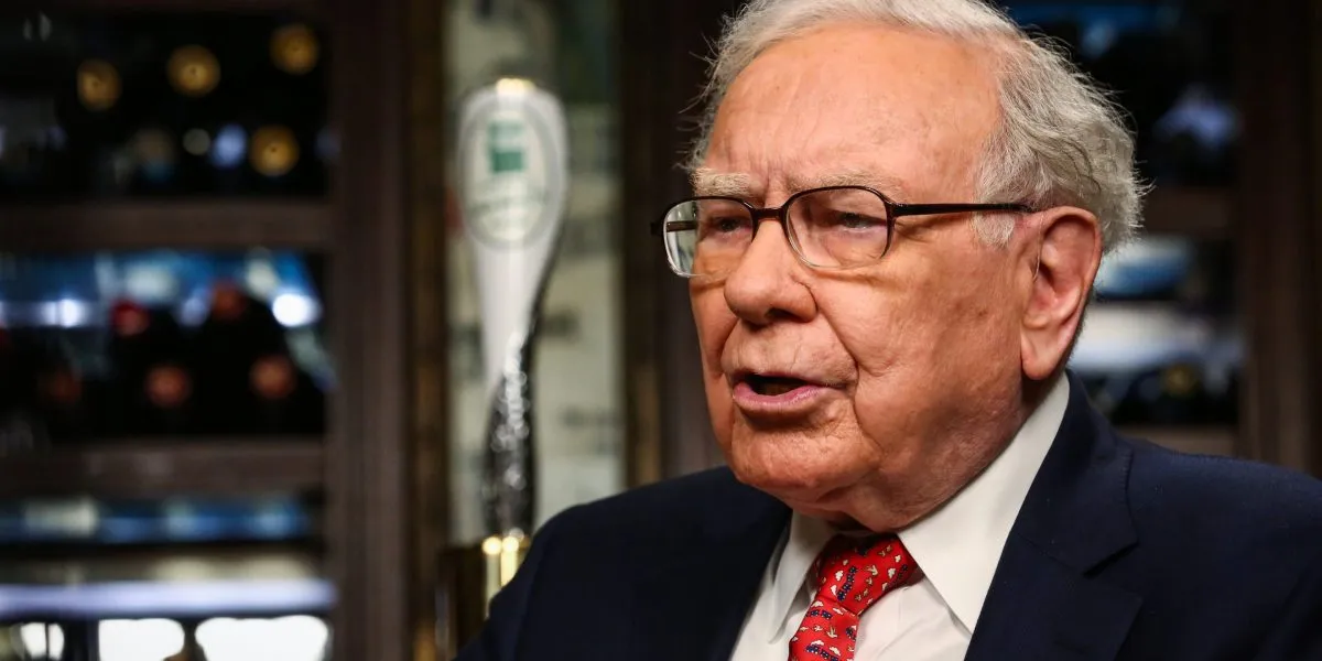 Warren Buffett's Philanthropic Plans: A Shift in Strategy at 95