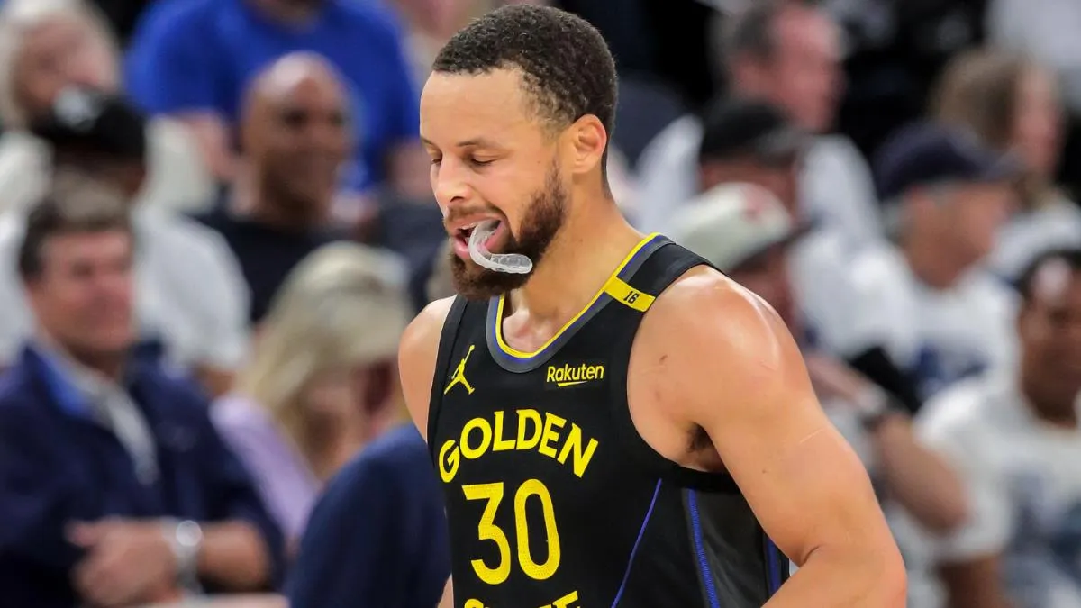 Warriors Face Crisis as Stephen Curry Injures Hamstring in Game 1