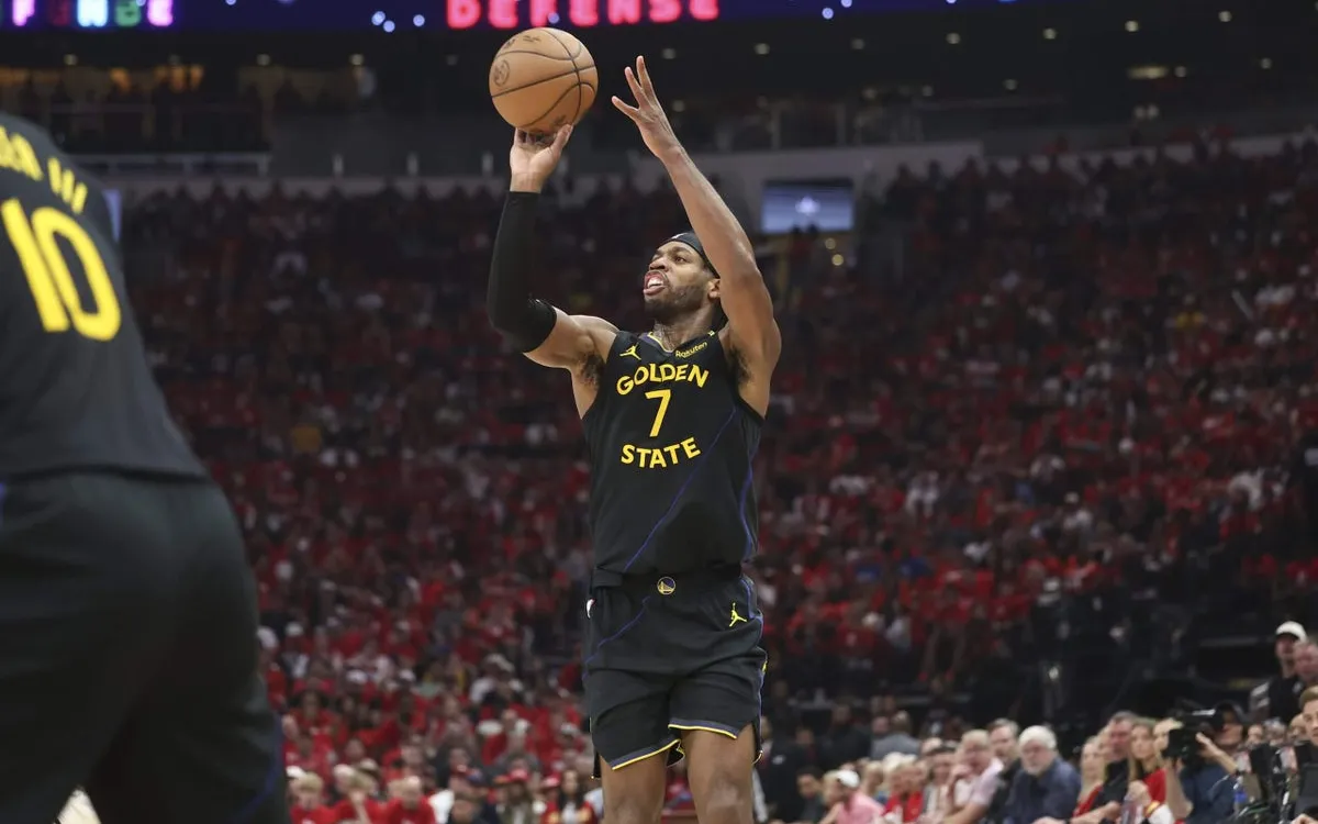 Warriors Surge Past Rockets in Game 7: A Historic Playoff Victory
