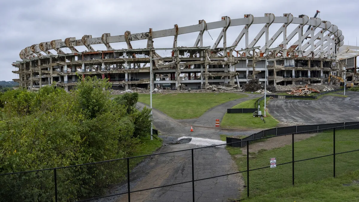 Washington Commanders Secure Historic Return to RFK Stadium