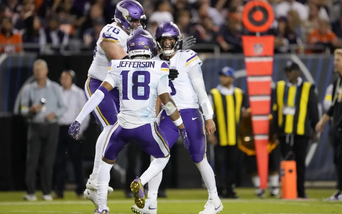 Week 1 NFL Highlights: Surprising Performances and Early Concerns