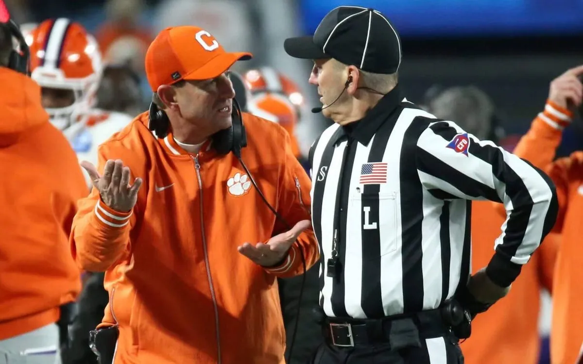 Why Florida State’s Collapse Should Worry Preseason Top 25 Teams