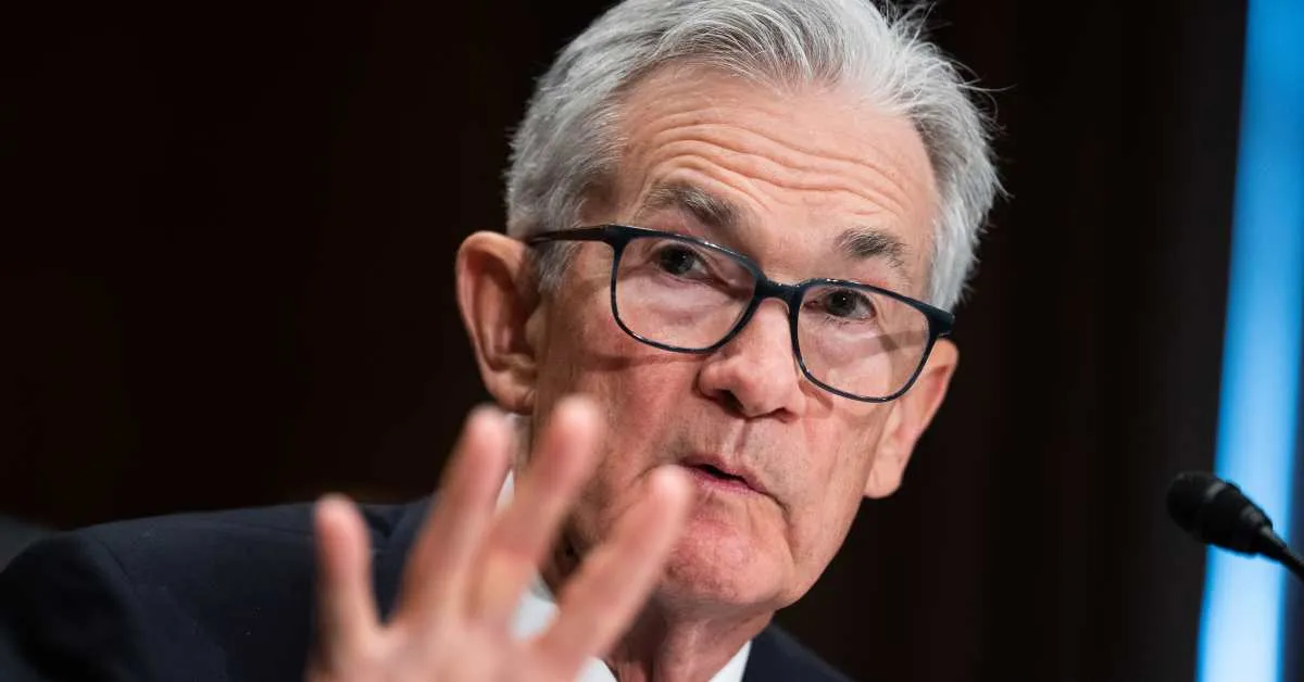 Will Jerome Powell Reconsider Rate Cuts After Mixed Job Numbers?