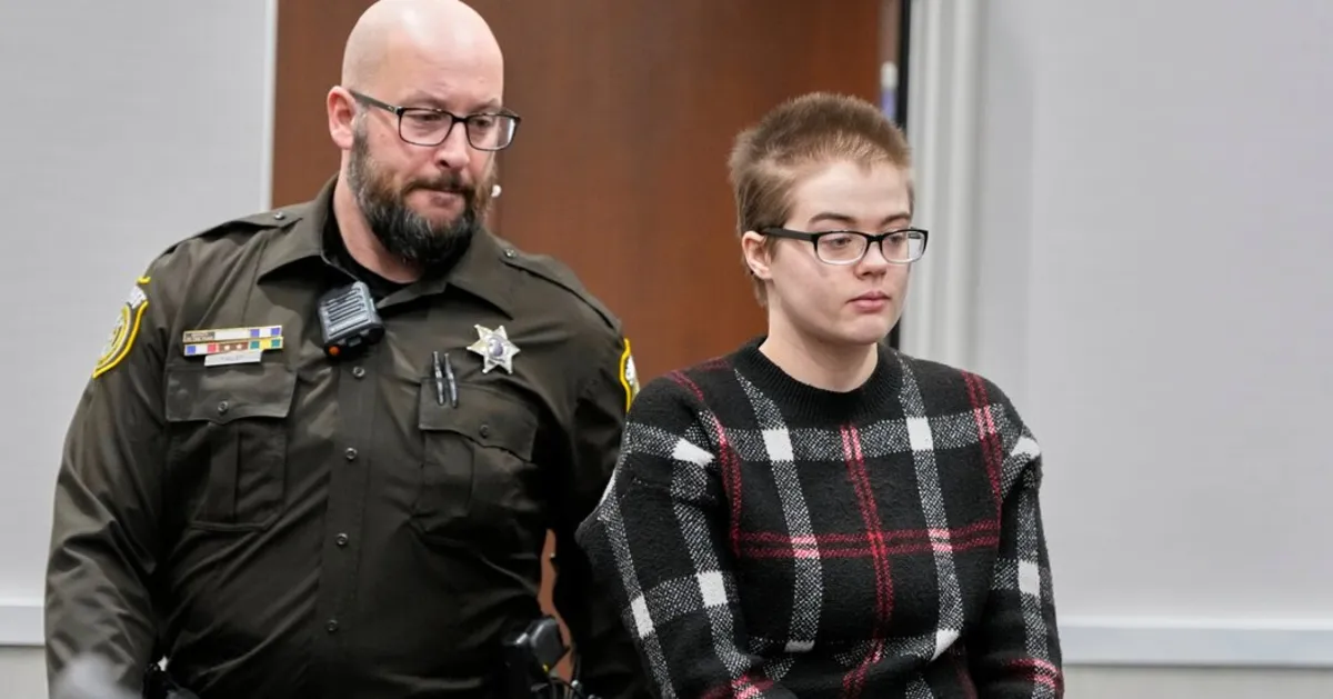 Wisconsin Woman Who Stabbed Friend for Slender Man is Missing After Cutting Monitoring Bracelet